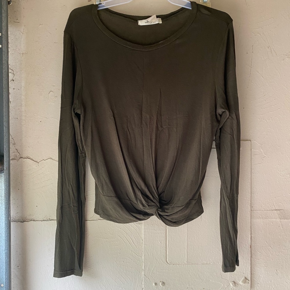 Long sleeve top